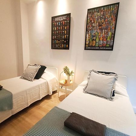 Centric Rooms In バルセロナ エクステリア 写真